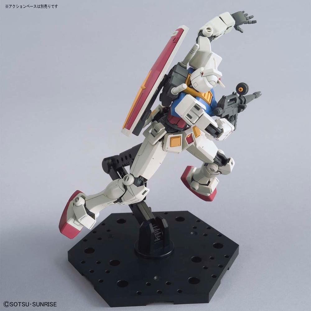Gundam 1/144 HGUC Gundam 0079 RX-78-2 Gundam [Beyond Global] 40th Anniversary Model Kit Exclusive