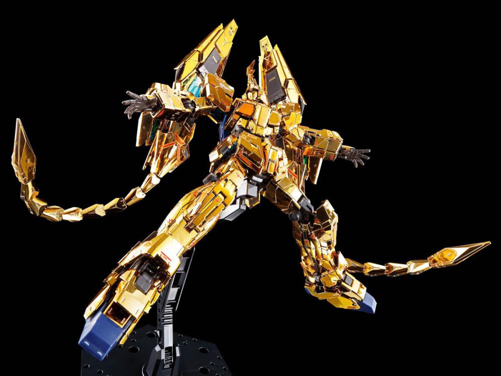 Gundam 1/144 RG Gundam Narrative RX-0 Unicorn Gundam 03 Phenex (Narrative Ver.) Model Kit Exclusive