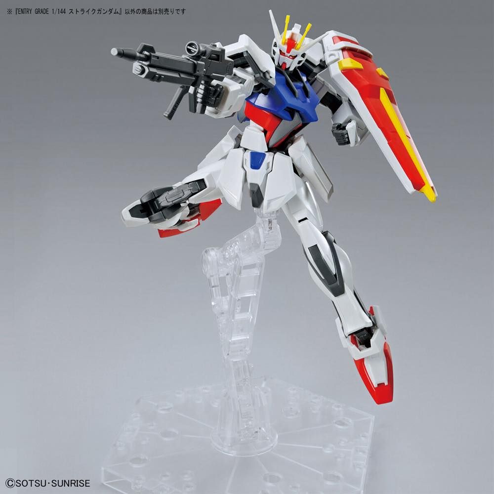 Gundam 1/144 Entry Grade GAT-X105 Strike Gundam Model Kit