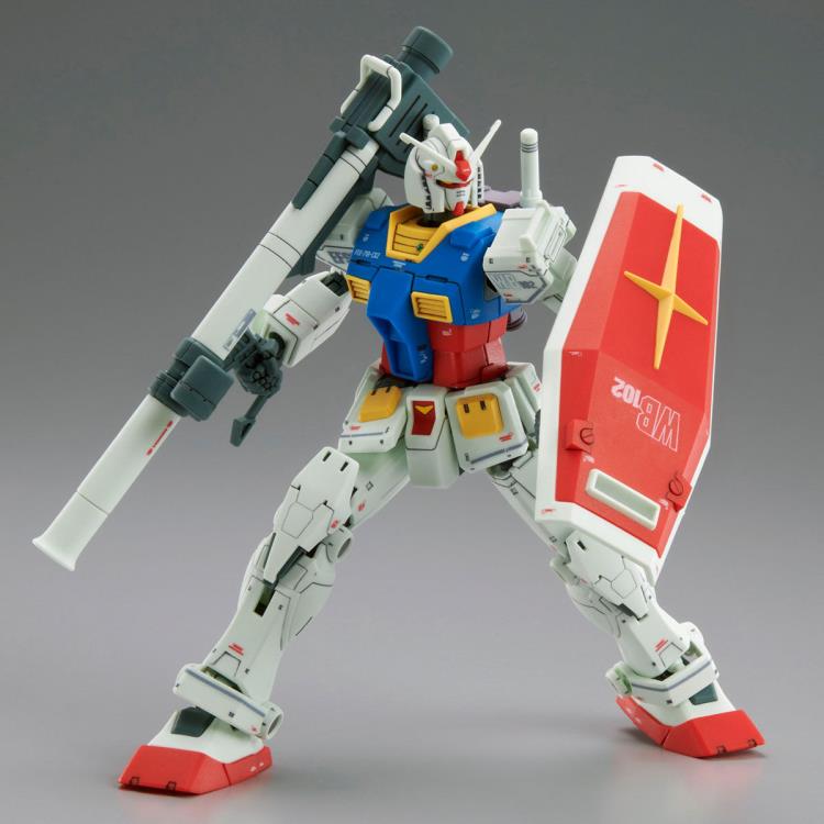 Gundam 1/144 HGUC Gundam Cucuruz Doan's Island RX-78-2 Gundam (Cucuruz Doan's Island Ver.) Model Kit Exclusive