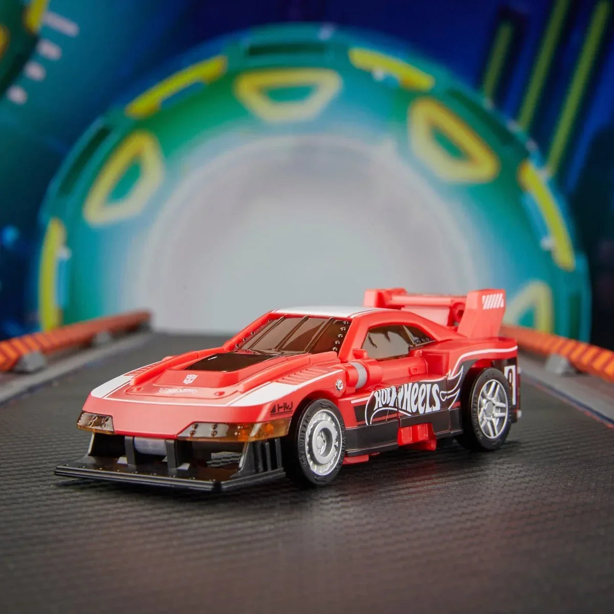 Hasbro Transformers Collaborative x Hot Wheels Deluxe Class GT-Scorcher 5 Inch Action Figure