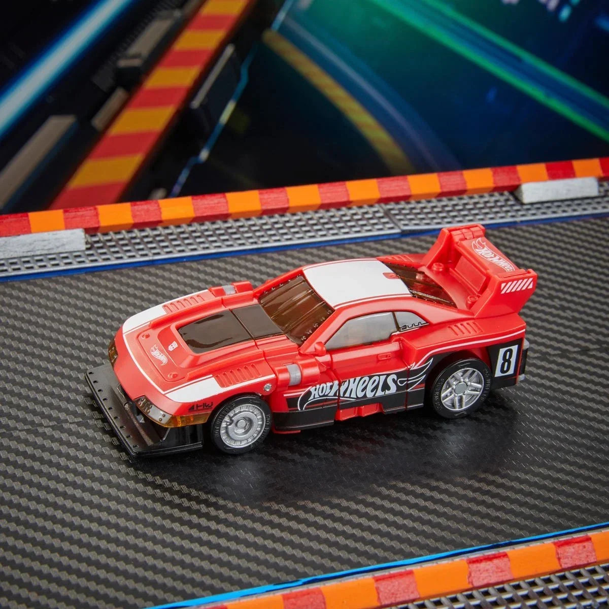 Hasbro Transformers Collaborative x Hot Wheels Deluxe Class GT-Scorcher 5 Inch Action Figure